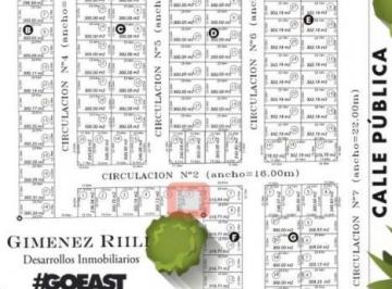 Terreno · 300m² · Greenwood Inmobiliaria Vende Lote en El Barrio Privado Las Tacas II