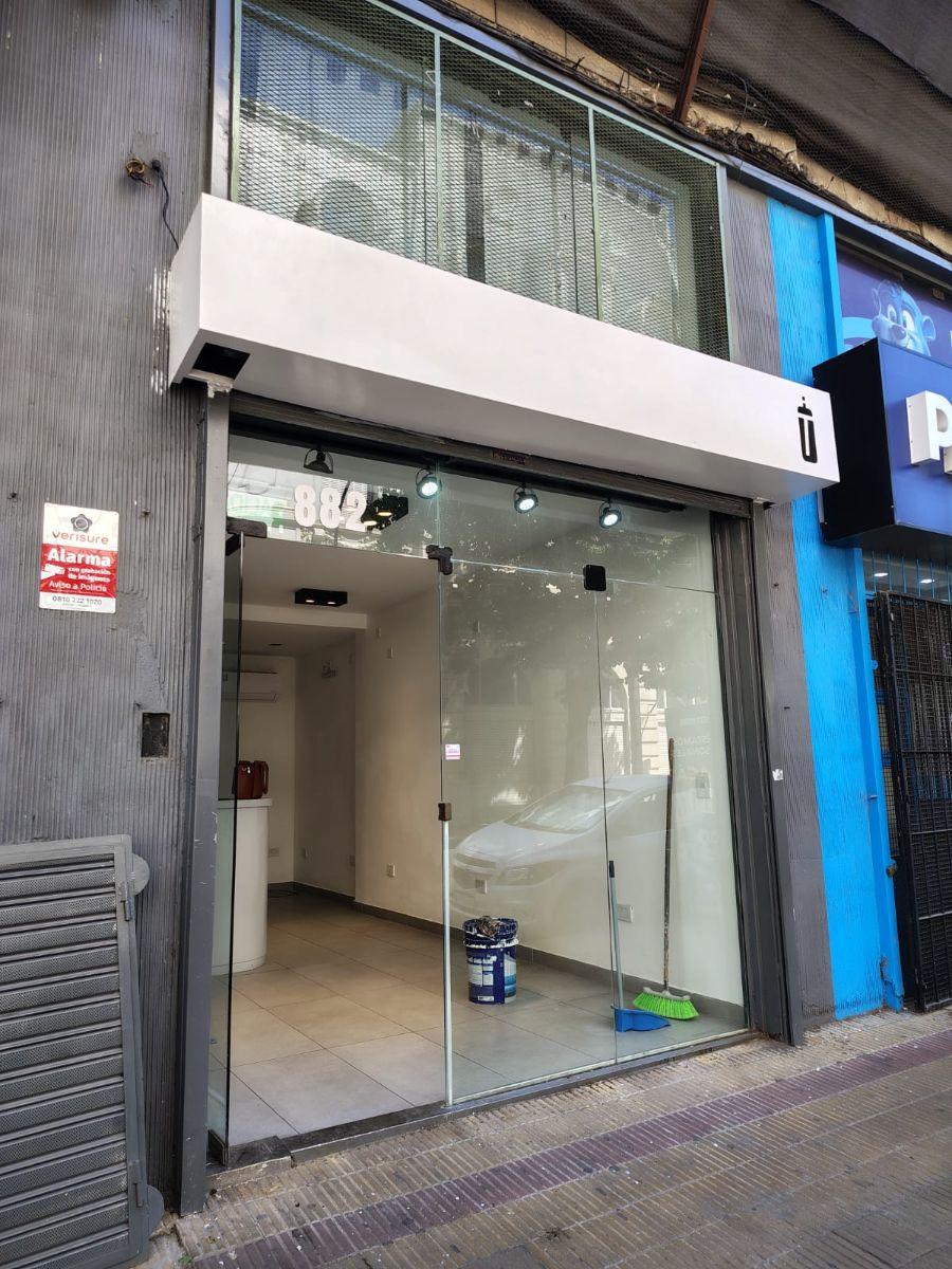 Calle 6 882, La Plata, La Plata