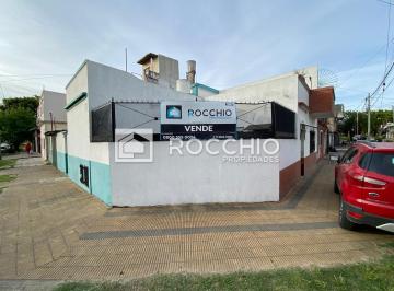 Casa · 110m² · 6 Ambientes · 1 Cochera · Casa en Venta 6 Ambientes J. L Suarez