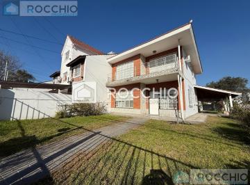 Casa · 130m² · 5 Ambientes · 2 Cocheras · Casa en Venta 5 Ambientes J. L Suarez
