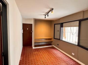 Departamento · 32m² · 2 Ambientes · Departamento en Venta Nueva Córdoba. Remodelado 1 Dormitorio.
