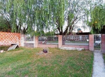 Casa · 89m² · 3 Ambientes · 1 Cochera · Venta Casa 3 Ambientes Quincho Cochera Patio Ingeniero Maschwitz Escobar