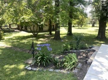 Casa · 5 Ambientes · 3 Cocheras · Casa en Chacra en Venta en Zelaya, Pilar, Zona Norte - 0