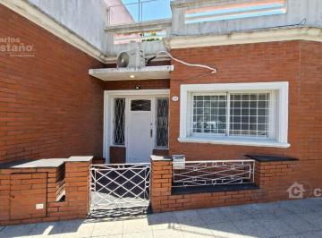 Casa · 99m² · 2 Ambientes · Exc. Lote Propio Ubicado Sobre Av Mitre