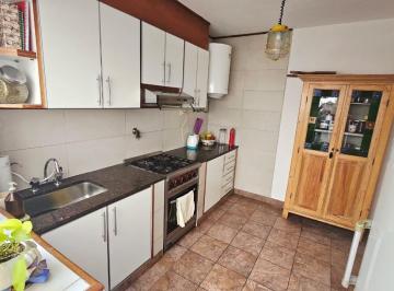 Casa · 64m² · 4 Ambientes · Venta PH 4 Ambientes Patio Luzuriaga