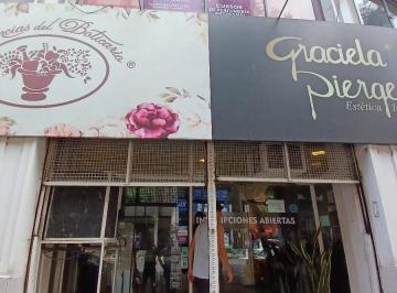Local comercial · 650m² · 20 Ambientes · Alquilo Local Comercial 650 m² Olmos y Maipu