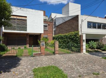 PH · 155m² · 4 Ambientes · 1 Cochera · PH en Planta Alta con Gran Potencial, Ideal Inversión o Refacción Total - en Venta