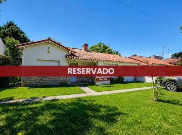 Casa · 104m² · 3 Ambientes · 1 Cochera · R. Guaraní Al 1900