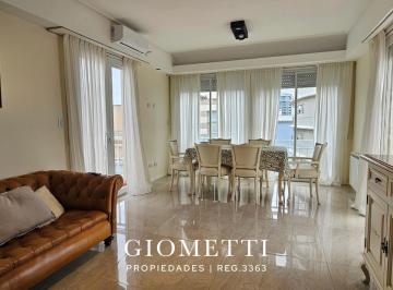 Departamento · 127m² · 3 Ambientes · 1 Cochera · Departamento en Playa Grande