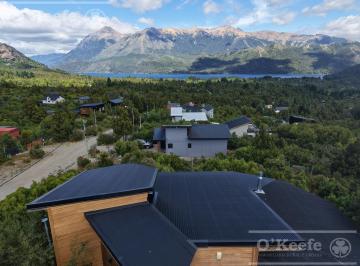 Casa · 190m² · 6 Ambientes · 1 Cochera · Casa 6 Ambientes en Entre Cerros en Venta