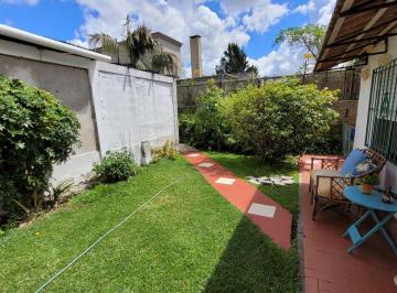 PH · 70m² · 3 Ambientes · 2 Cocheras · PH en Venta - Quilmes