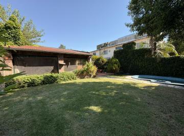 Casa · 250m² · 4 Ambientes · 1 Cochera · Venta de Casa en Muñiz