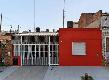 Casa de 3 ambientes, La Matanza · Excelente Casa de 3 Ambientes con Cochera y Patio con Parrilla