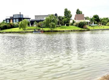 Terreno · 1069m² · Venta Lote a La Laguna Barrio San Sebastián Area 6