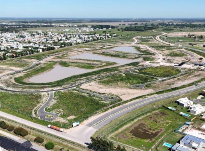 Terreno · 700m²
