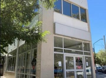 Local comercial · 216m² · Local en Esquina, Diagonal España y Santa Fe