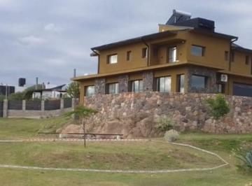 Casa de 6 ambientes, Villa Carlos Paz · Aa Villa del Lago, Una de Las 5 Mejores Casas de Todo Punilla!