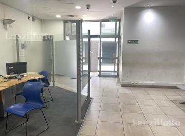 Local comercial · 450m² · Local en Alquiler Ideal Bancos en Lanús Oeste