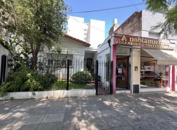 Local comercial · 157m² · 4 Ambientes · Casa con Local