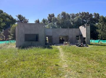 Casa · 130m² · 4 Ambientes · 2 Cocheras · Venta Casa 4 Ambientes - Barrio Cerrado El Cardal II