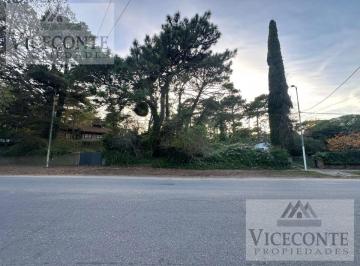 Terreno , Villa Gesell · Excelente Lote de Terreno 1231 m². Av Buenos Aires Entre Calle 213. Villa Gesell, Buenos Aires