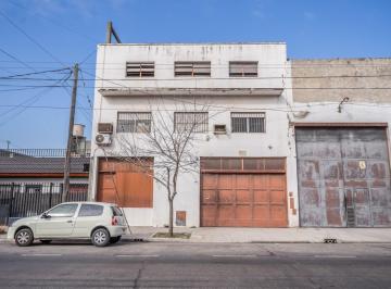 Depósito · 547m² · 2 Ambientes · Venta de Depósito en Villa Lugano, Caba de 550 m²