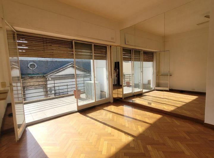 San Telmo. Oport! Chacabuco 600 Edif Racionalista Hermoso! Al Frente C/terraza 3 Amb y Dep Sup 108 m
