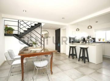 Casa · 100m² · 3 Ambientes · 2 Cocheras · Dúplex en Venta en Gonnet