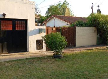 Casa de 2 ambientes, Almirante Brown · Vivienda en Longchamps