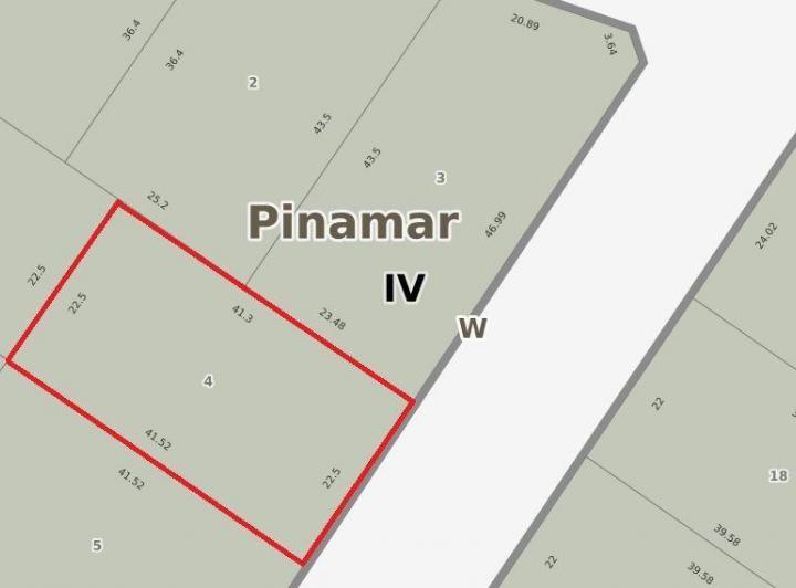 Terreno · 930m²