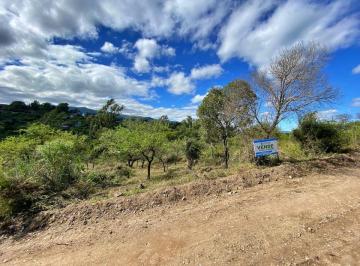 Terreno , Valle Hermoso · Vendo Lote de 960 m² a Pocos m del Río en Valle Hermoso, Córdoba. Financiación en Cuotas.