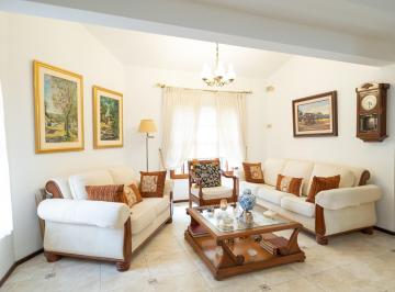 Casa de 5 ambientes, Córdoba · Venta Casa 3 Dorm. Calle Caseros