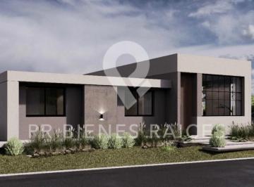 Casa · 240m² · 4 Ambientes · 3 Cocheras · Casa - Los Talas