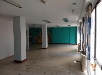 Oficina comercial · 620m² · 24 Ambientes · Oficina Comercial en Alquiler - 22 Despachos 6 Baños - San Nicolás