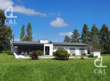 Casa · 121m² · 4 Ambientes · Casa en Estancia Benquerencia 467 B