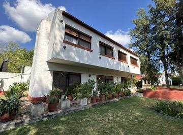 ROJ-ROJ-815_2 · Casa en Venta de 4 Dorm. Rincon de Maschwitz