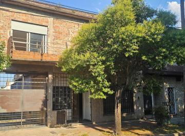 Casa · 133m² · 4 Ambientes · Casa 4 Amb en Venta en Haedo, Morón, G. B. a. Zona Oeste