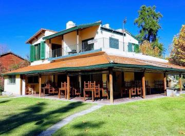 Casa · 354m² · 14 Ambientes · 3 Cocheras · Venta Casa en Tigre con Salida Al Rio Lujan - Lote4000 m² - Casa - Cabañas - Pileta - Muelle - Emprendimiento