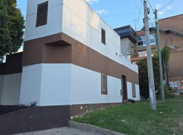 Casa de 8 ambientes, Córdoba · Casa con 193 m² C - 4 Dorm. en Venta en Residencial Santa Ana
