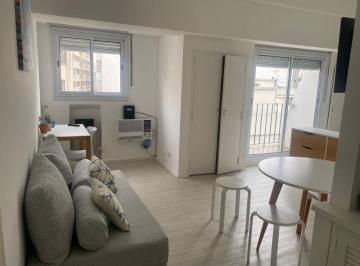 Departamento de 1 ambiente, Recoleta · Lindísimo Departamento con Balcón, Al Frente Muy Luminoso y Alegre