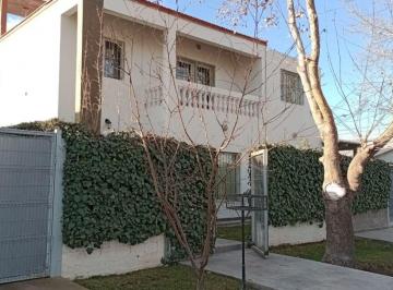 Casa de 5 ambientes, Vistalba · Venta Casa Vistalba