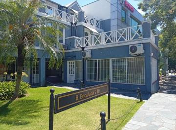 Local comercial · 70m² · 5 Cocheras · Inversión Locales/oficina 70 m² con Renta - San Isidro