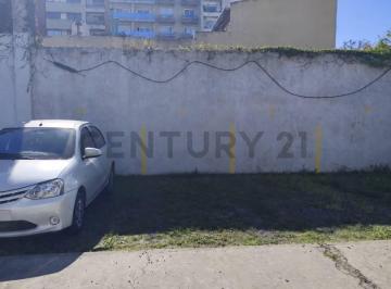 Garage · 11m² · Venta de Cochera en La Plata