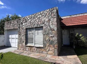 Casa · 106m² · 3 Ambientes · Casa en Venta Berisso