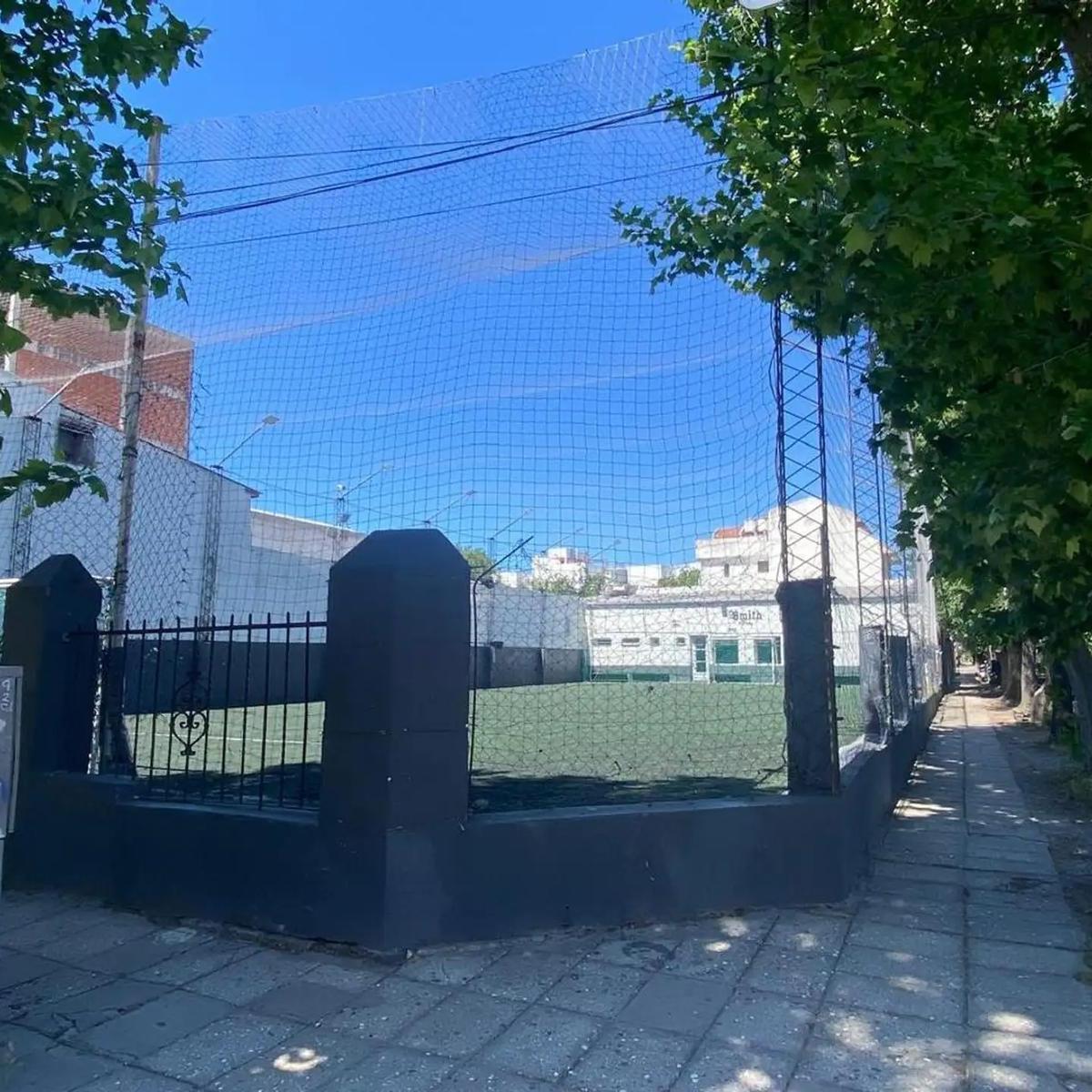 Excelente Lote Comercial en Colón y Guido – Ideal para Inversores