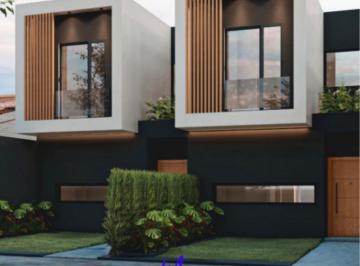 Casa · 122m² · 3 Ambientes · Venta Duplex 3 Ambientes Pileta y Jardin Privados