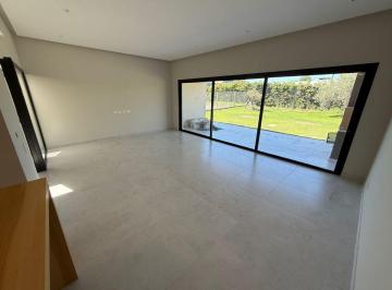 Casa Venta 500m² de 6 ambientes · Proyecta Vende Casa en Barrio Pueblo Malbec