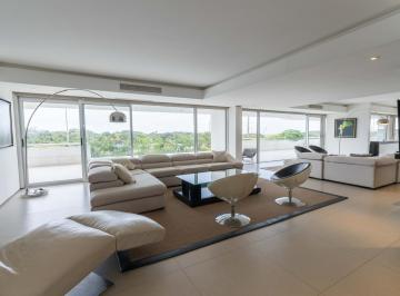 Departamento · 7 Ambientes · 2 Cocheras · Departamento - Punta del Este