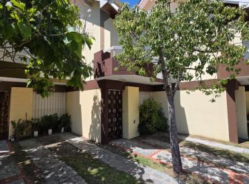 Departamento · 57m² · 4 Ambientes · 1 Cochera · Hermoso Duplex de 4 Ambientes con Altillo