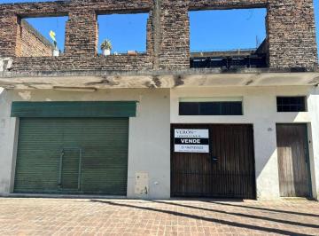 Casa de 4 ambientes, Malvinas Argentinas · Casa con Local o Local con Vivienda Venta Adolfo Sordeaux Malvinas Argentinas
